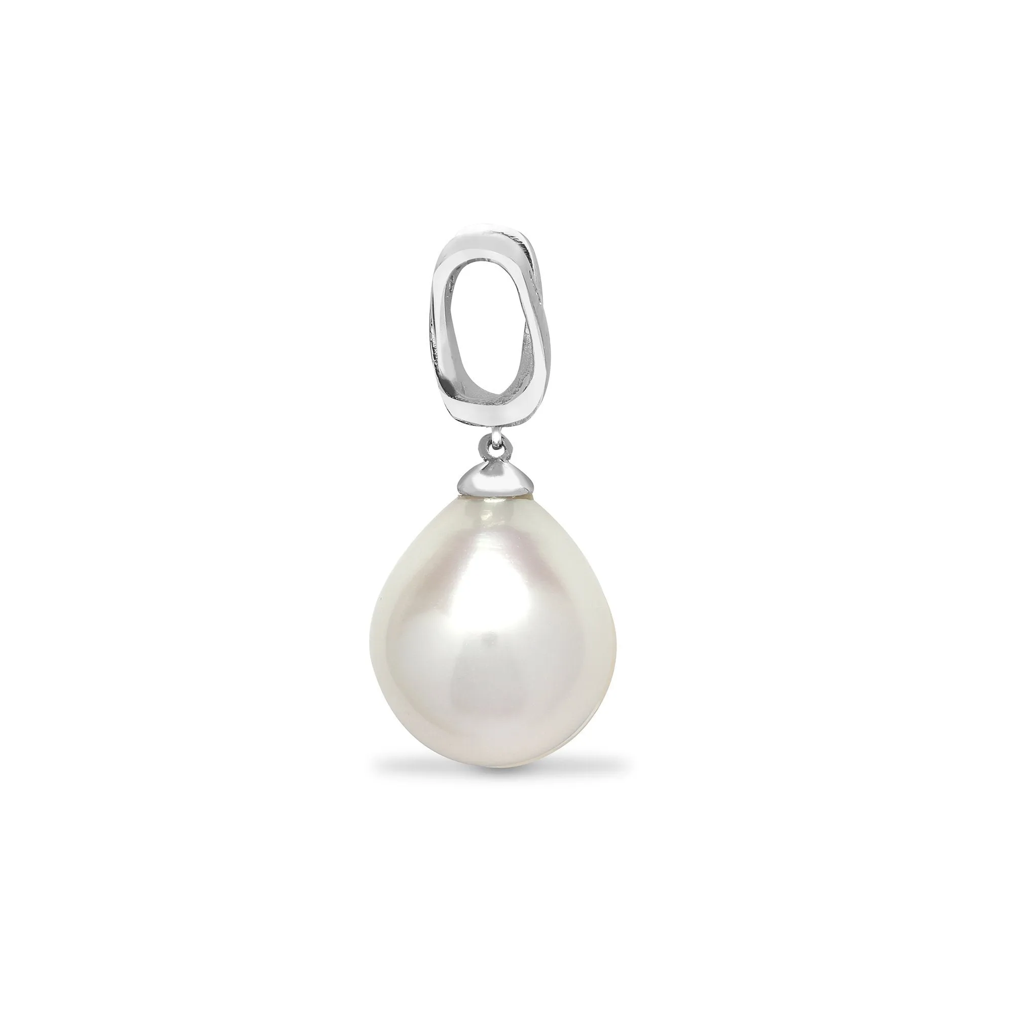18ct White Gold Diamond And Pearl Pendant