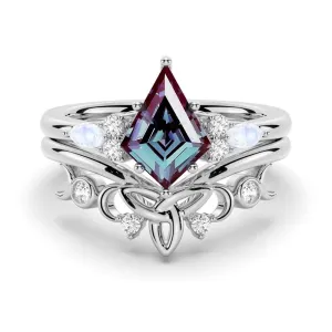 2 CT. Art Deco Unique Kite Cut Alexandrite Engagement Ring Set With Moonstone Accents