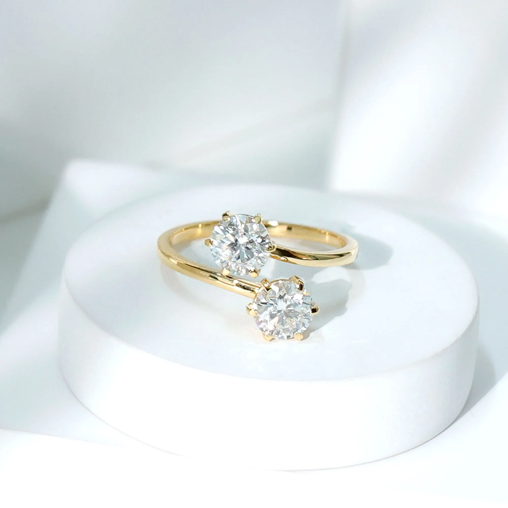 2.75 CT Toi et Moi Moissanite Anniversary Ring