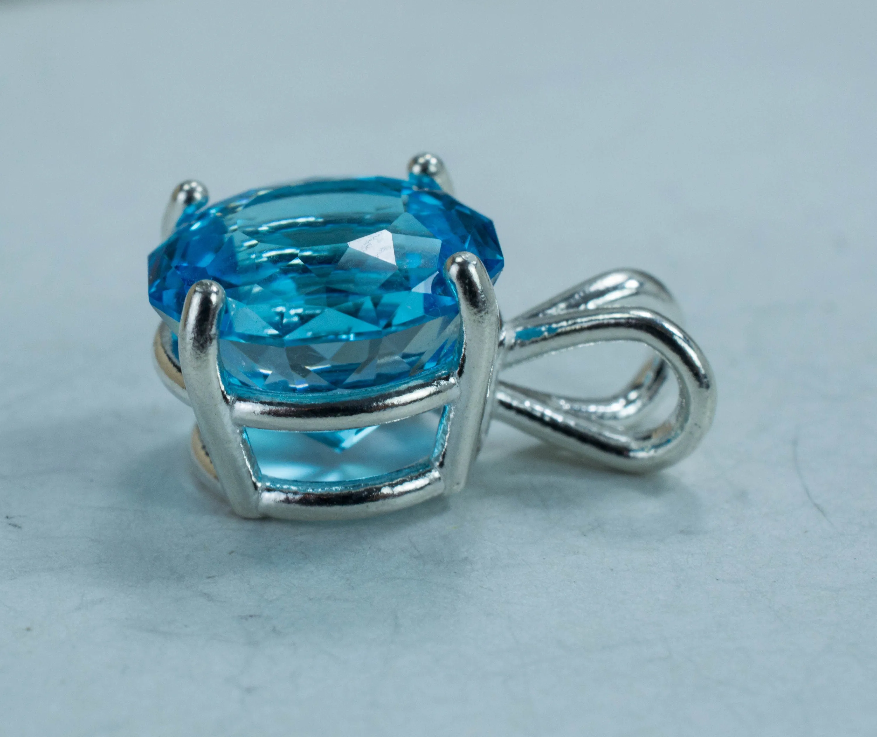 Blue Topaz Sterling Silver Pendant; Genuine Brazilian Topaz; Topaz Pendant; 6.285cts