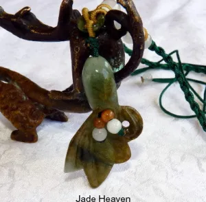 Deep Green Burmese Jadeite Lily PNecklace (JHNECK-50)