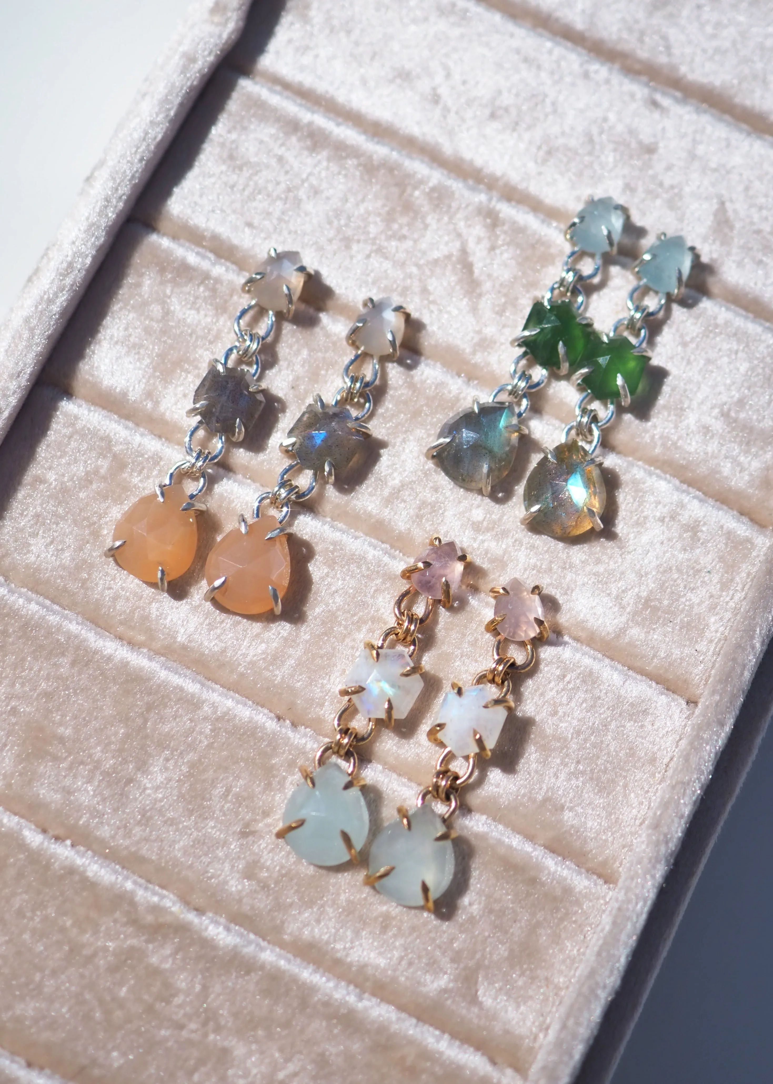 Dewdrop Statement Stud Earrings - Silver