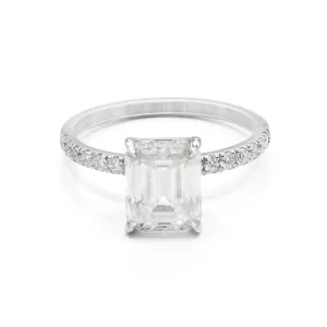 Emerald Moissanite Band Ring - 18ct Gold