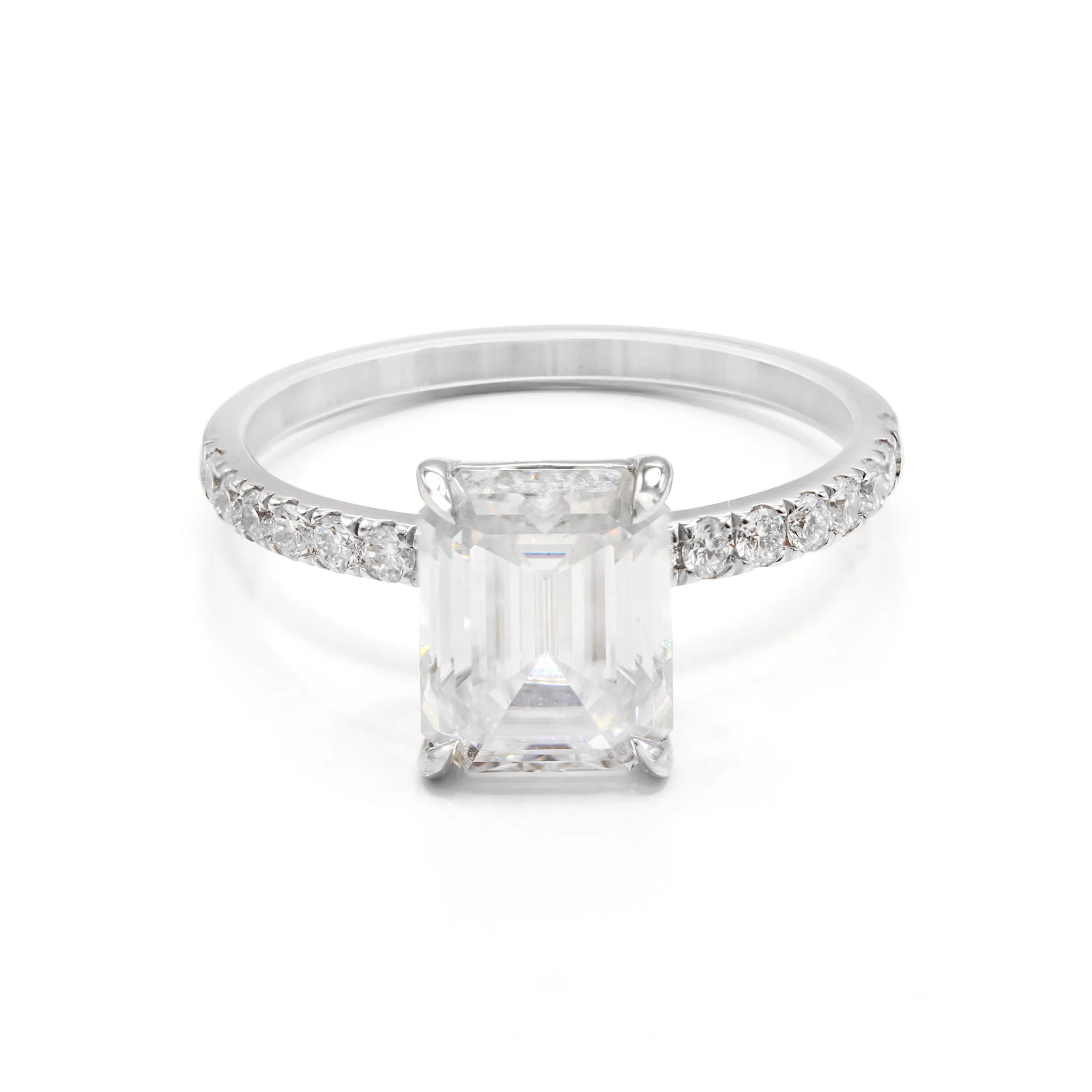 Emerald Moissanite Band Ring - 18ct Gold