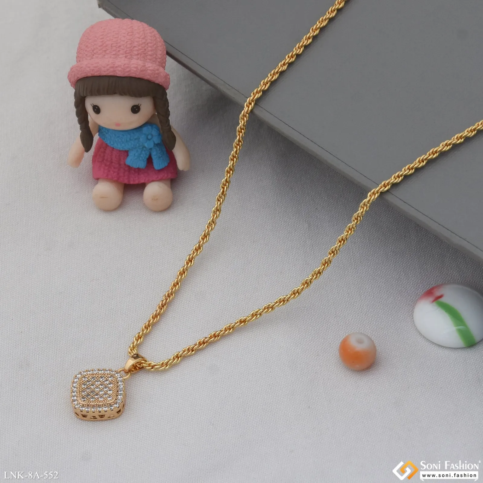 Glittering Design Gold Plated Chain Pendant for Ladies - Style A552