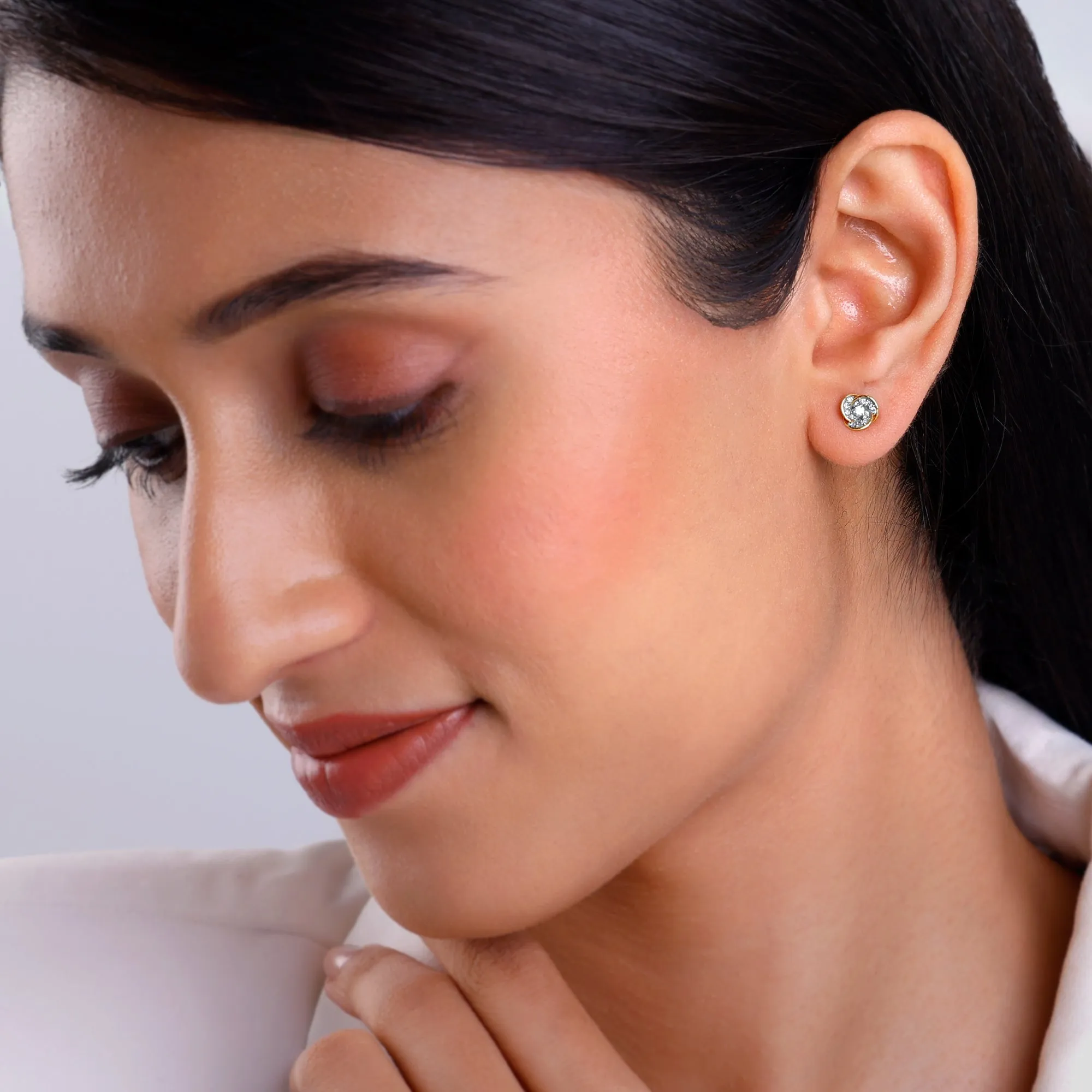 Gold Flora Diamond Earrings