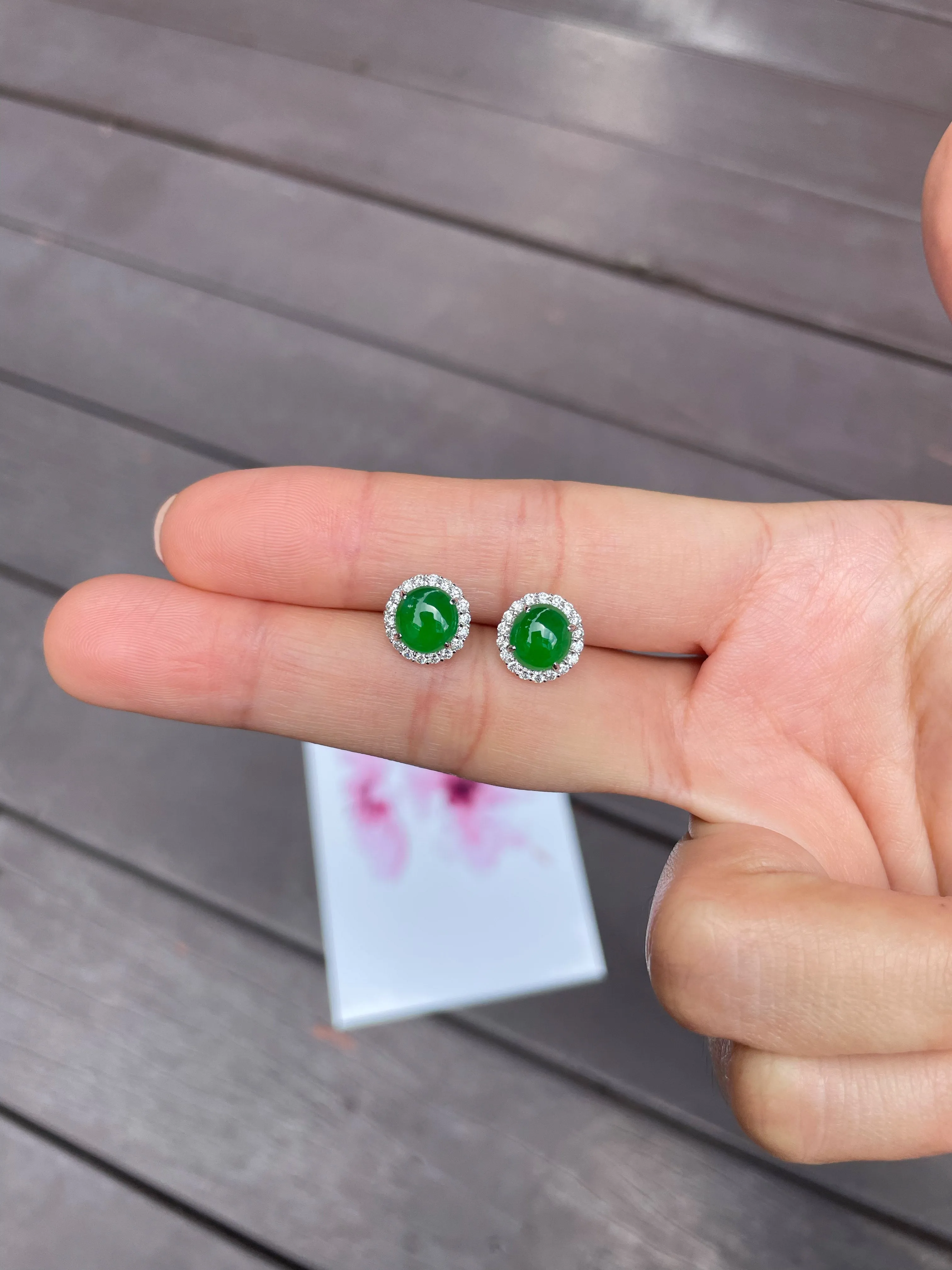 Green Jade Cabochon Earrings (NJE033)