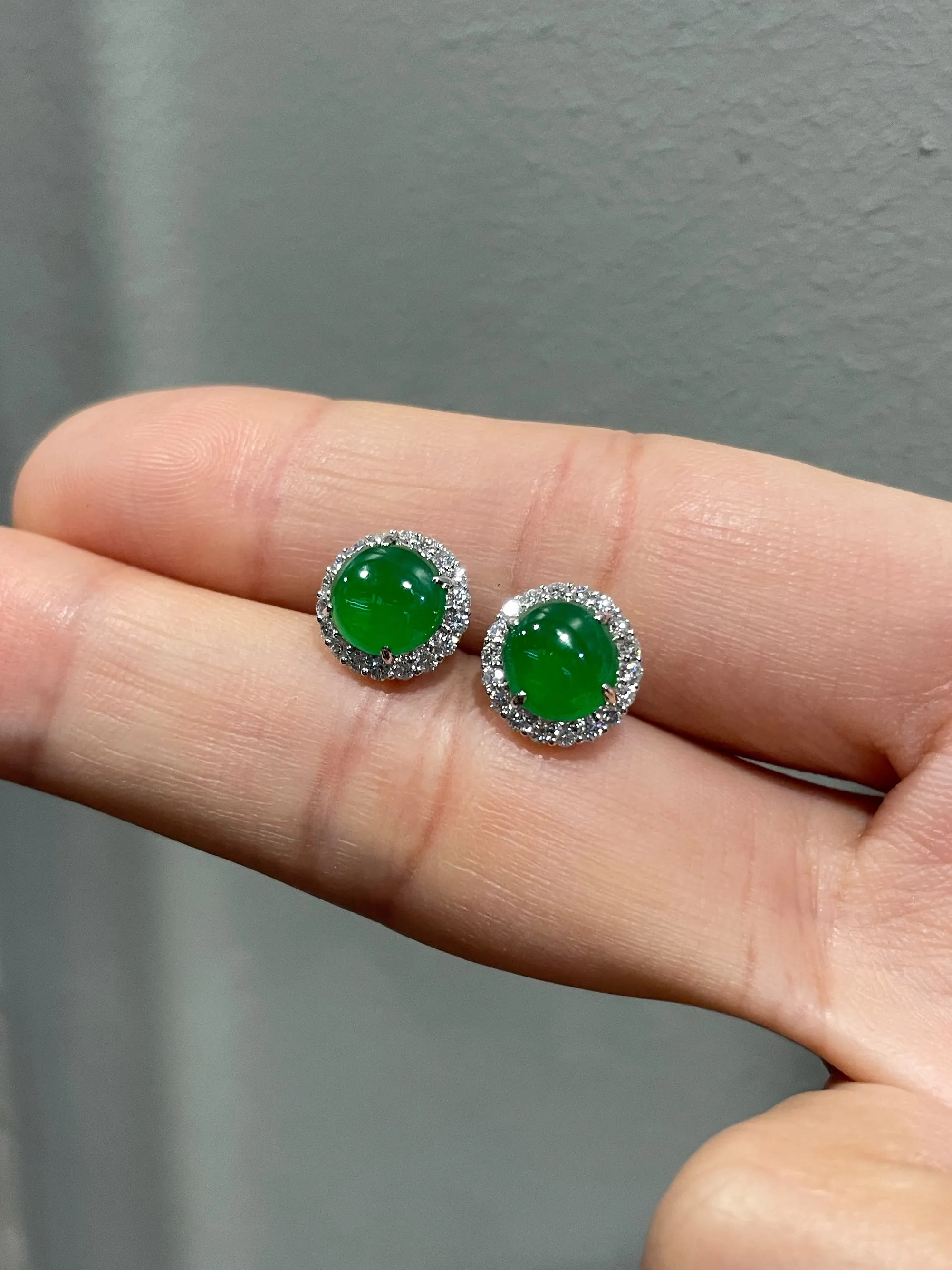Green Jade Cabochon Earrings (NJE033)