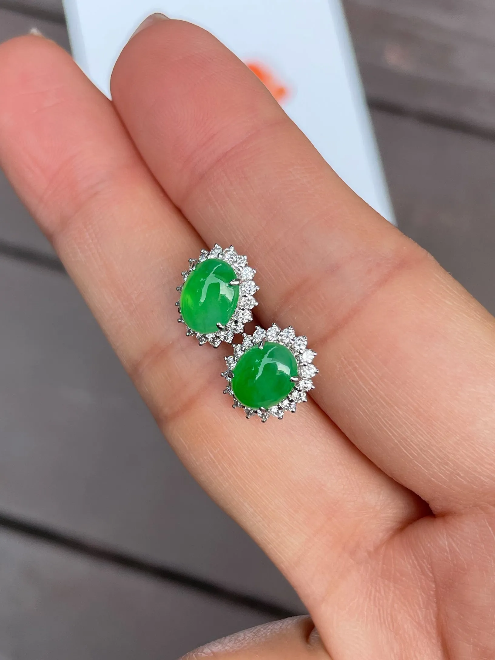Green Jade Cabochon Earrings (NJE038)