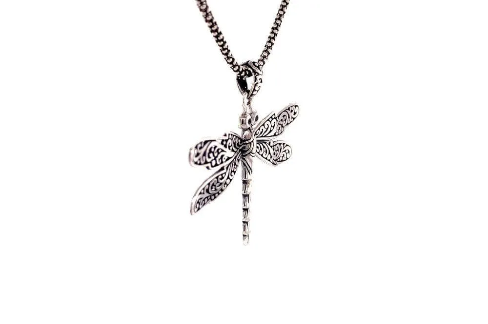 Mata Pendant