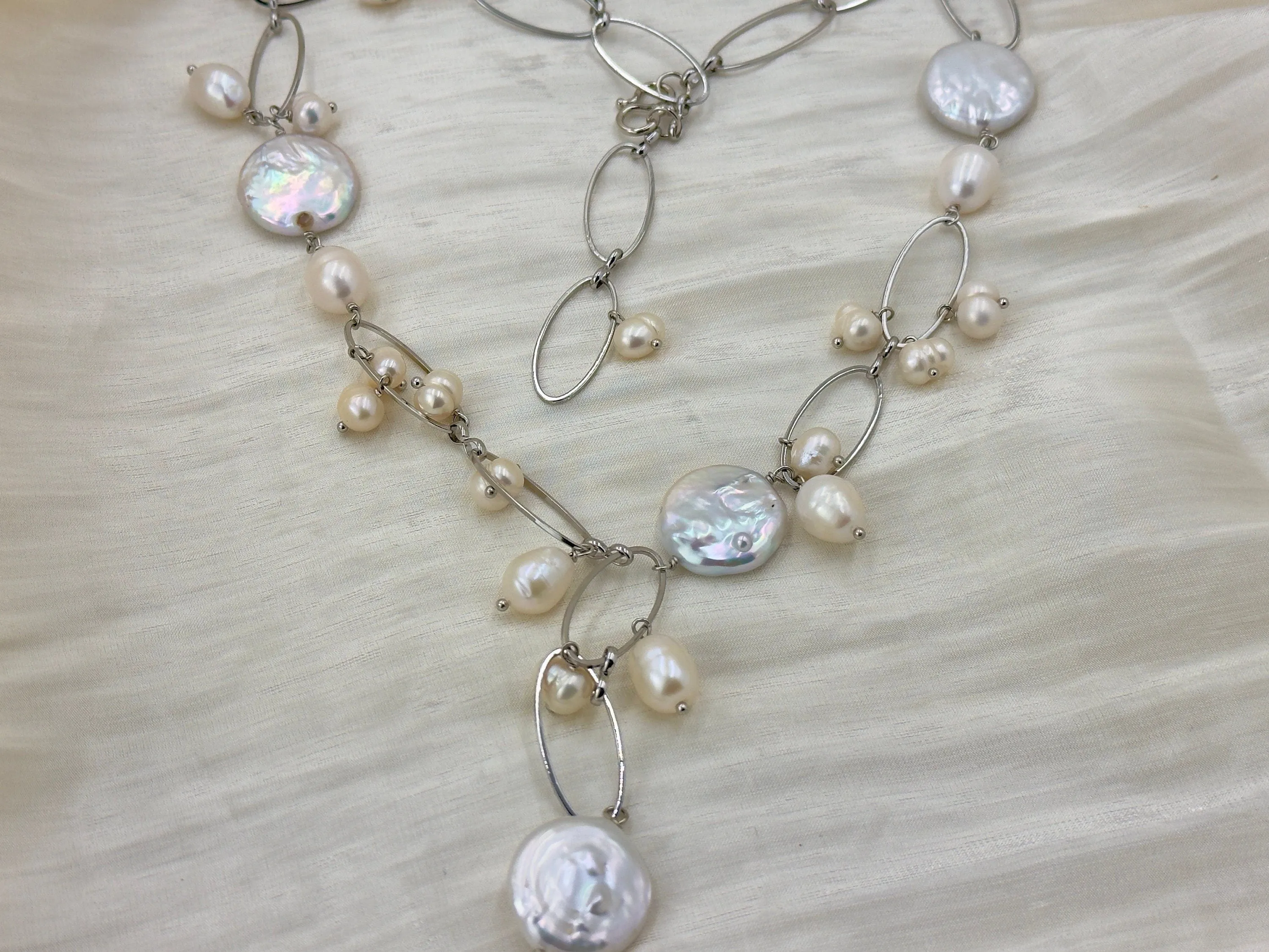 Natural cultured coin pearl necklace