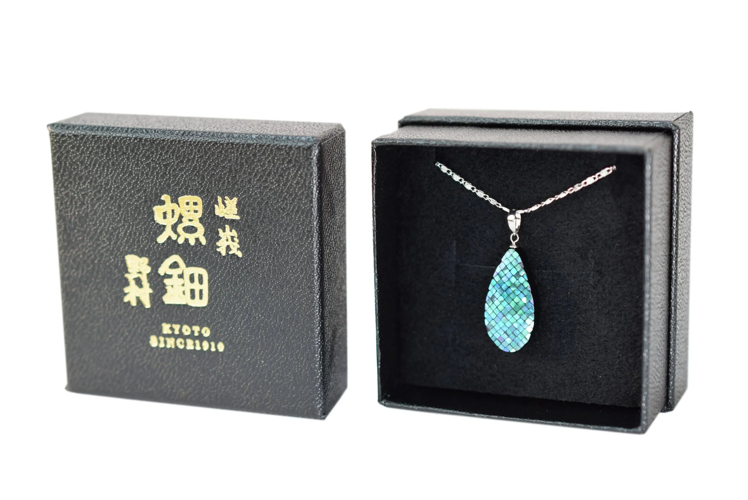 Raden Pendant Necklace - Drop / Green Color / Small Size-, Japanese Lacquer Jewelry, Kyoto Jewelry