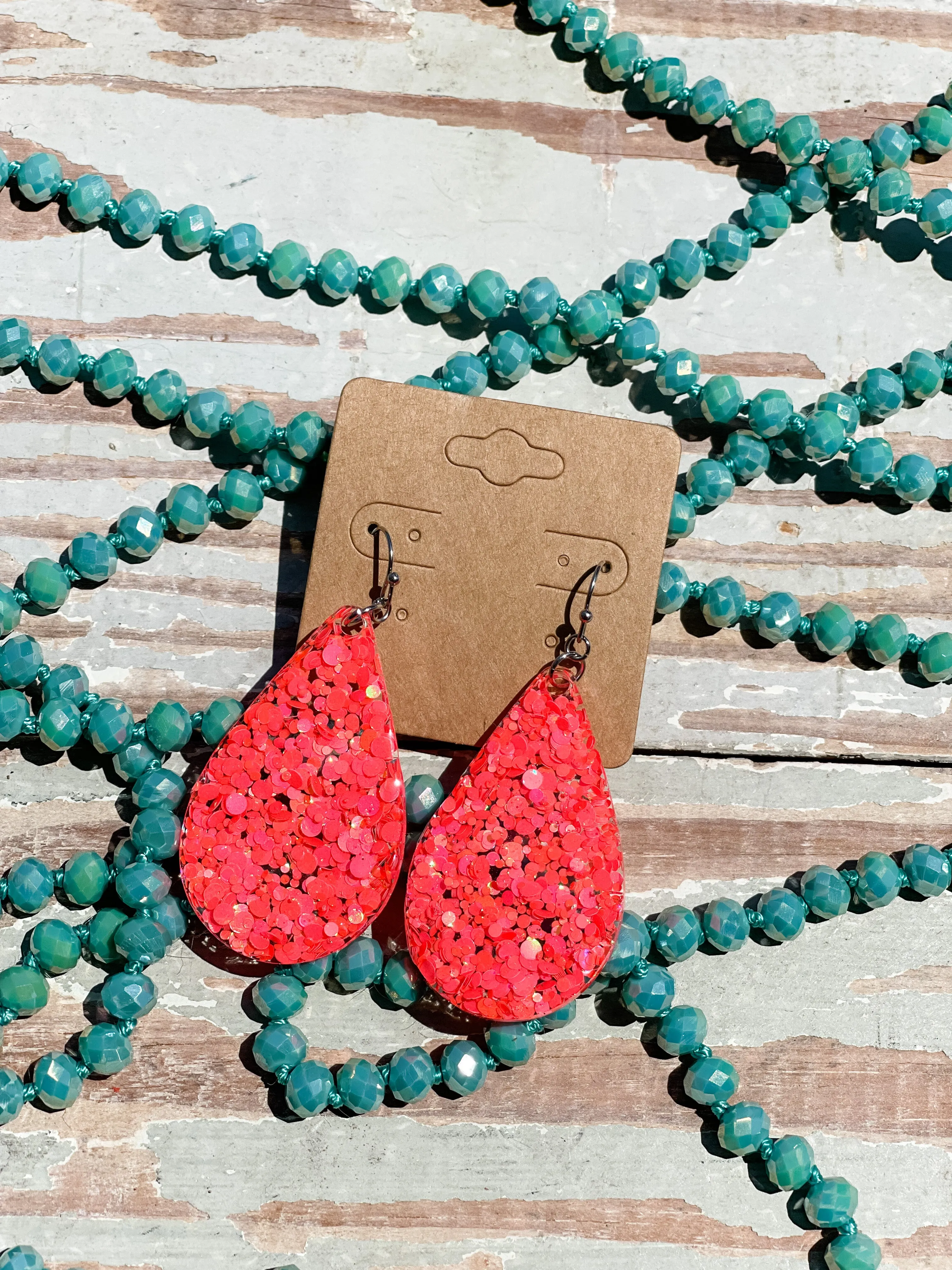 Sparkle Teardrop Earrings || Coral Glitter