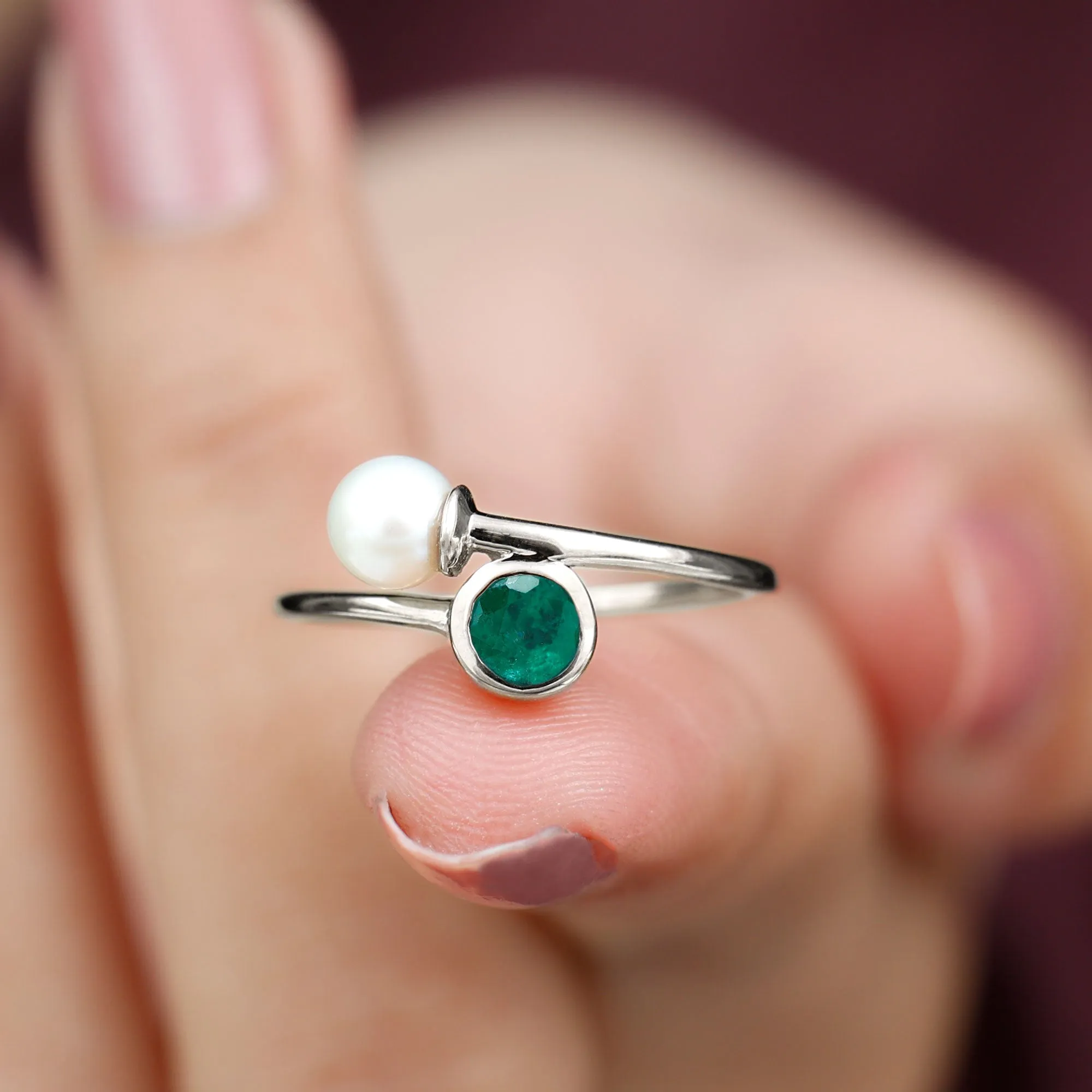 Toi et Moi Emerald and Freshwater Pearl Ring in Gold