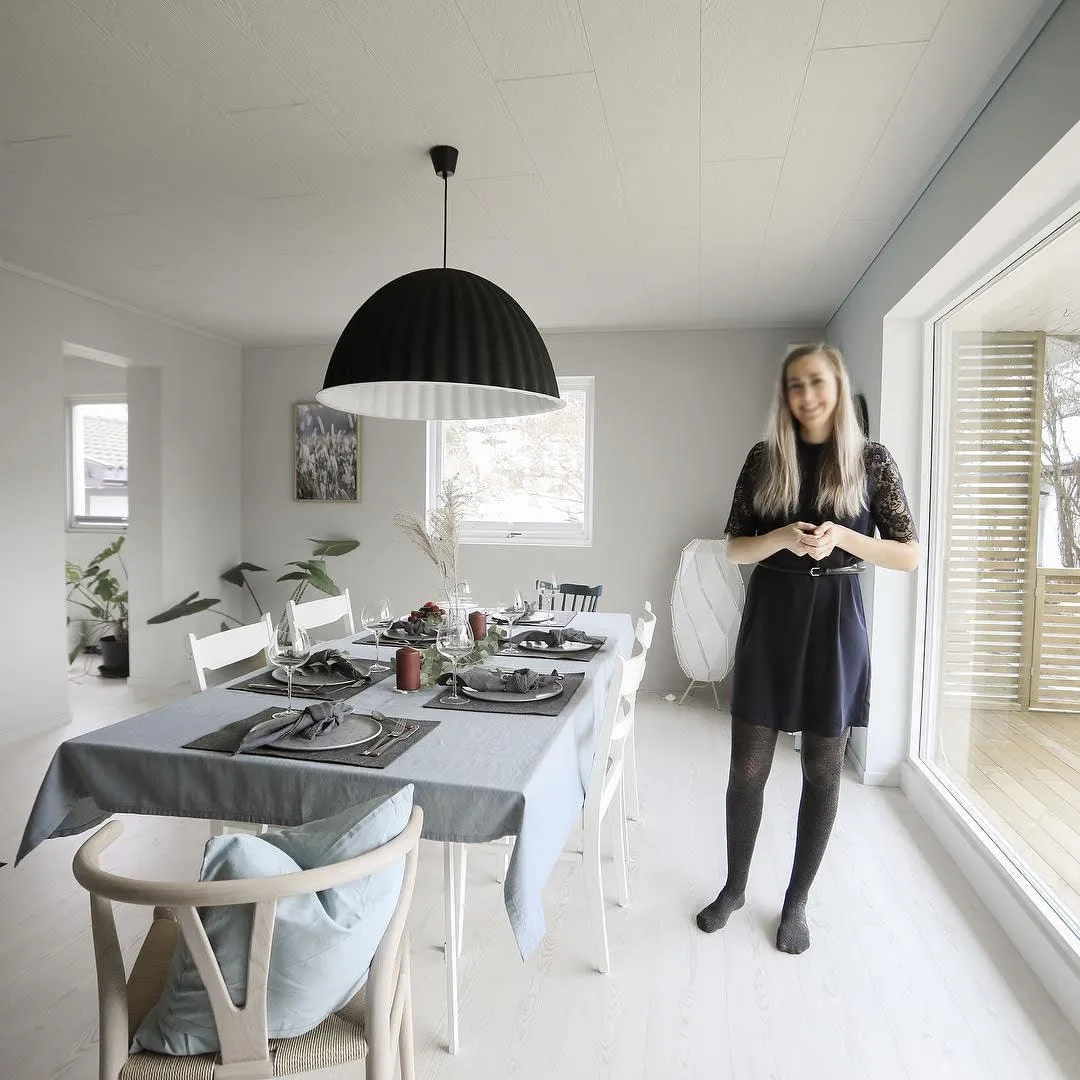 Under The Bell Pendant Lamp